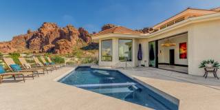 Stunning 7BR House in Camelback Canyon Gallery 79