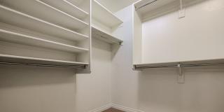 COMING SOON! Great Location!Stunning 6-bedroom Plus 7, 4.5-bathroom home located in Chandler Gallery 59