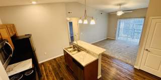 Adams Pointe Gallery 8