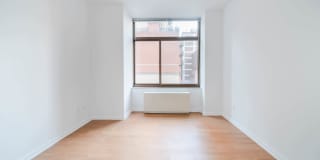 300 East 39th Gallery 24