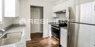 3037 Pinecrest Street Gallery 2