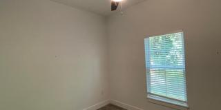 1321 Cedar Avenue South Gallery 14