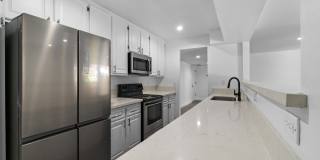 600 Olive Gallery 14