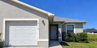 3 Bed 2 Bath 1 Car  Garage Duplex Gallery 1