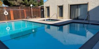 Fully Remodeled 2bedroom near downtown Gallery 22
