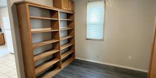 3148 West Mentor Avenue Gallery 8