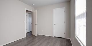 Beautiful 3-Bedroom Home with Easy Access to I-35 & I-240 Gallery 27