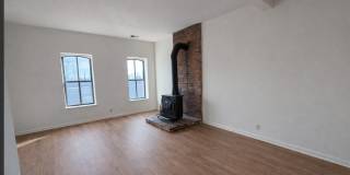 1911 South 11th Street Gallery 5