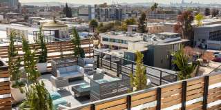 Axis Oakland Gallery 40