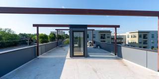 400 E Martin Street Gallery 26