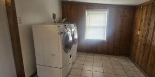 3-bedroom, 1-bath Gallery 10