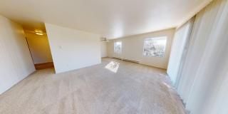 LIVE CLOSE TO CARKEEK PARK! Gallery 21