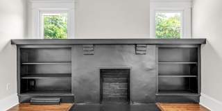 Four Bedroom 2 bath House with office on W Friendly Ave in Greensboro-near UNCG Gallery 7