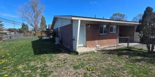 4207 Laverne Ave Gallery 1