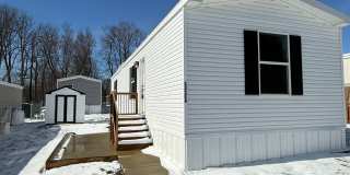 135 E Arlington Gallery 1
