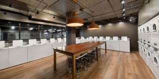 Midtown 300 Gallery 11