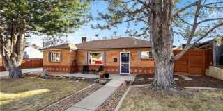 Charming 3BR House in Thornton Gallery 3