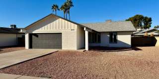 Newly Renovated 3 bedroom 2 bathroom House In Tempe. Private Pool With Pool Service Included Gallery 1