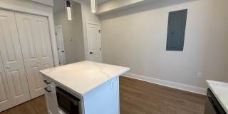 821 4TH Street NE Gallery 10