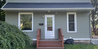 503 East Street Gallery 1