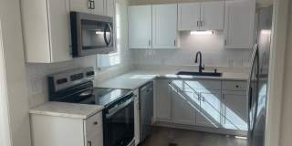 Renovated 2 Bedroom Home for Rent in Kingsport TN | Modern Kitchen Gallery 12