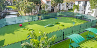 Sherwood on the Park Gallery 32