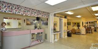 10401 GROSVENOR Place Gallery 19