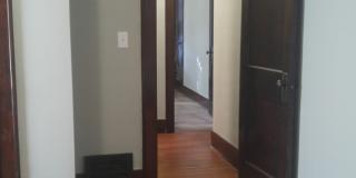 Lovely 2bd/1bth home with attached garage near Columbia Park and Zoo Gallery 19