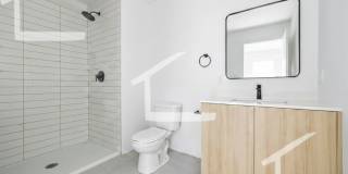 Huge luxury  unit in Allston Gallery 4