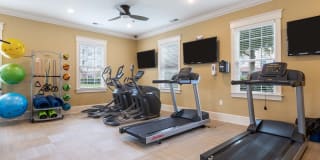 One Midtown Apartment Homes Gallery 7
