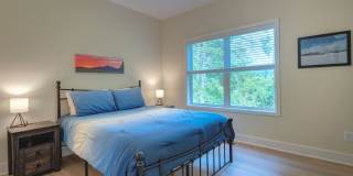 Brand New Townhouse Community in Blacksburg! - FURNISHED Gallery 13