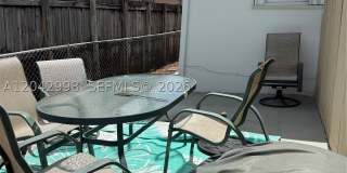 612 NW 43rd Ct Gallery 14