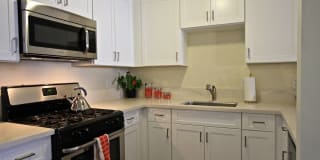 Newport Seacrest Apartments Gallery 11