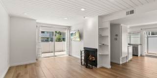 End-Unit Townhouse in Prime Newport Beach Location End-Unit Townhouse in Prime Newport Beach Location Gallery 1