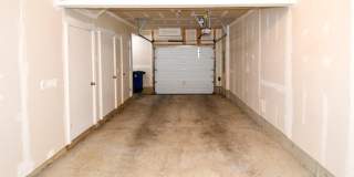 16301 COLUMBUS Avenue Gallery 40