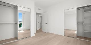 The Rosenell Gallery 292