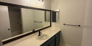 5 Bedroom on Falcon Gallery 33