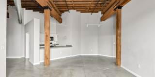 SoHo Lofts Gallery 19