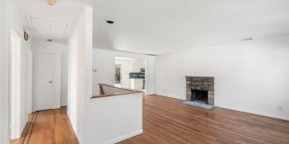 24 Elderberry Road Gallery 4