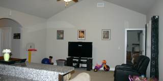 Great South Crestview Location! Gallery 5