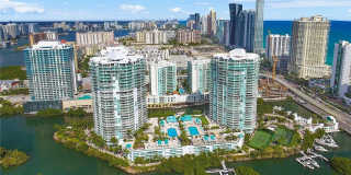 16500 Collins Ave Gallery 49