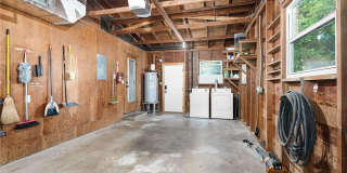 2052 Gruene Road Gallery 27