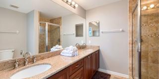 Beautifully furnished 2BR/2BA first-floor condo Gallery 6