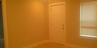 Fully Remodeled 2 Bed 1 Bath House Gallery 7