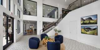 The Statesman Gallery 15