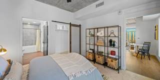 Kindred Gallery 79