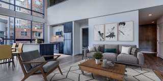 Windsor Queen Anne Gallery 23