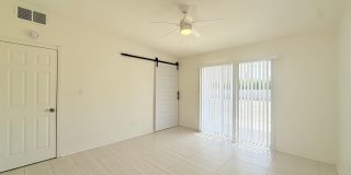 AVAILABLE NOW!! 3 BEDROOM 2 BATHROOM Home in Palm Desert! Gallery 20