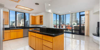 Sophisticated Urban Living in the Heart of San Diego’s Marina District Gallery 41
