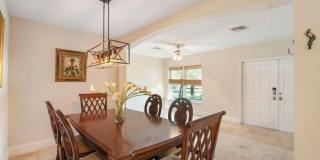 2220 W Pineridge Court Gallery 7